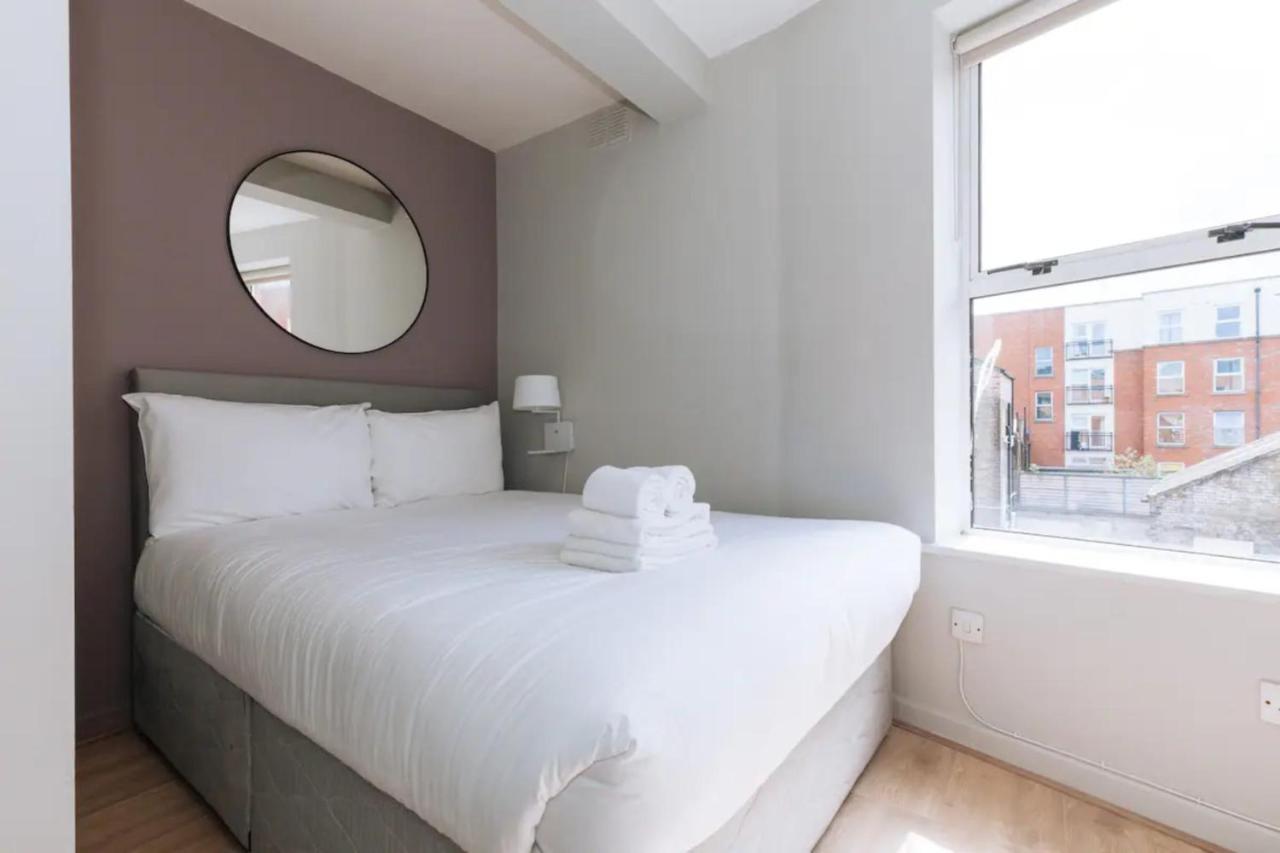 더블린 Relaxing 1Bd Flat With A Roof Terrace - Portobello 아파트 외부 사진