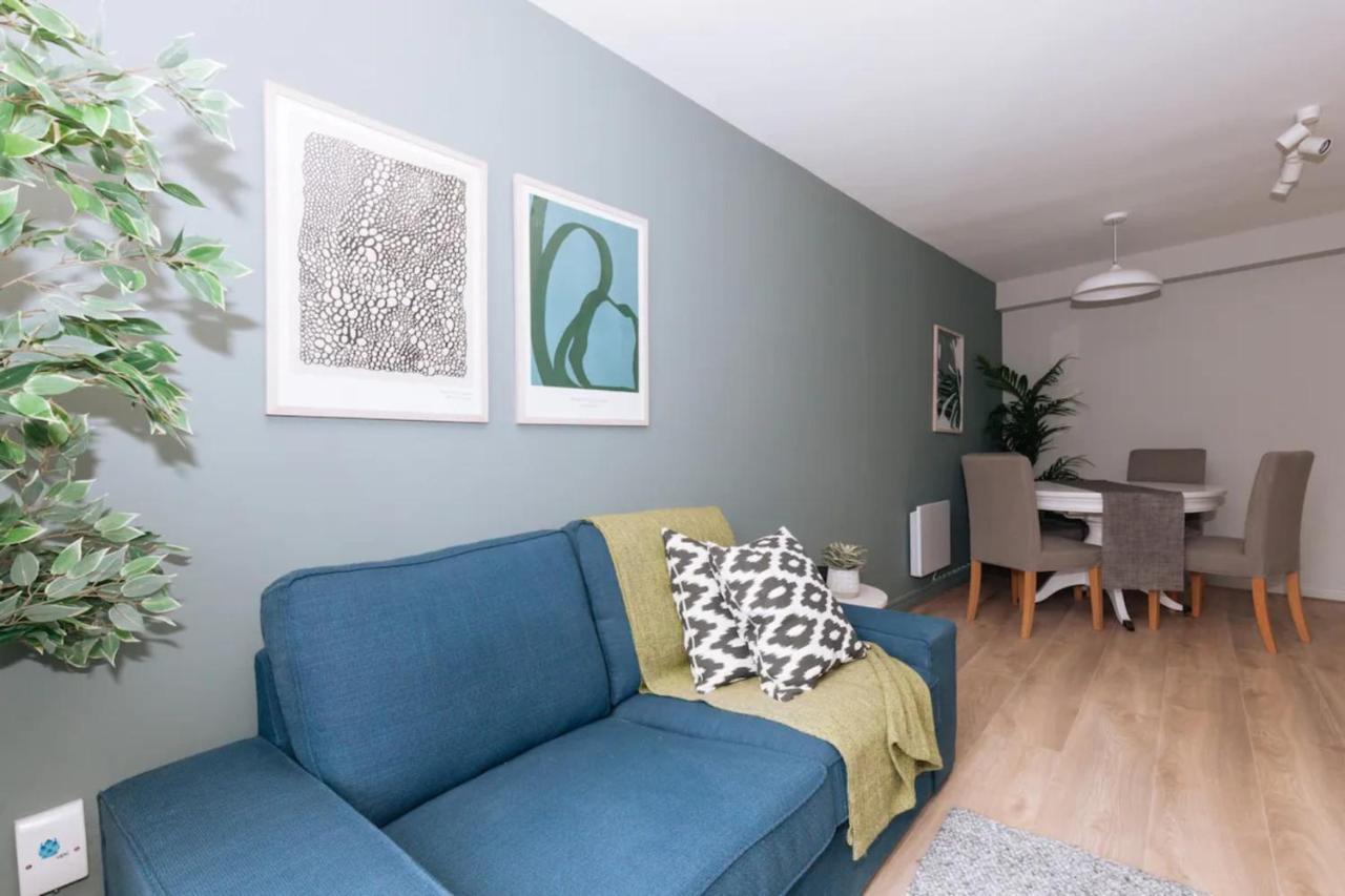 더블린 Relaxing 1Bd Flat With A Roof Terrace - Portobello 아파트 외부 사진