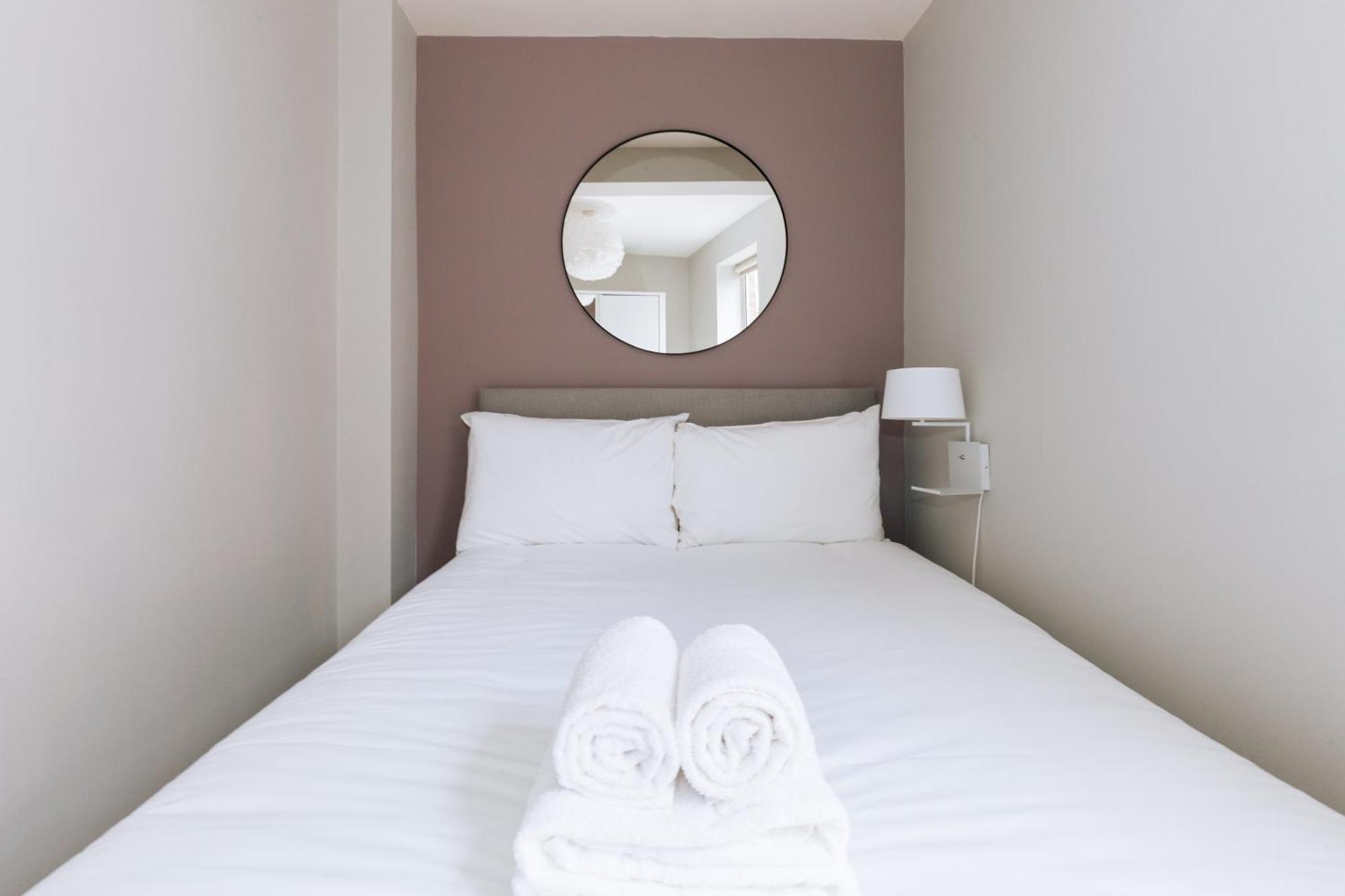 더블린 Relaxing 1Bd Flat With A Roof Terrace - Portobello 아파트 외부 사진