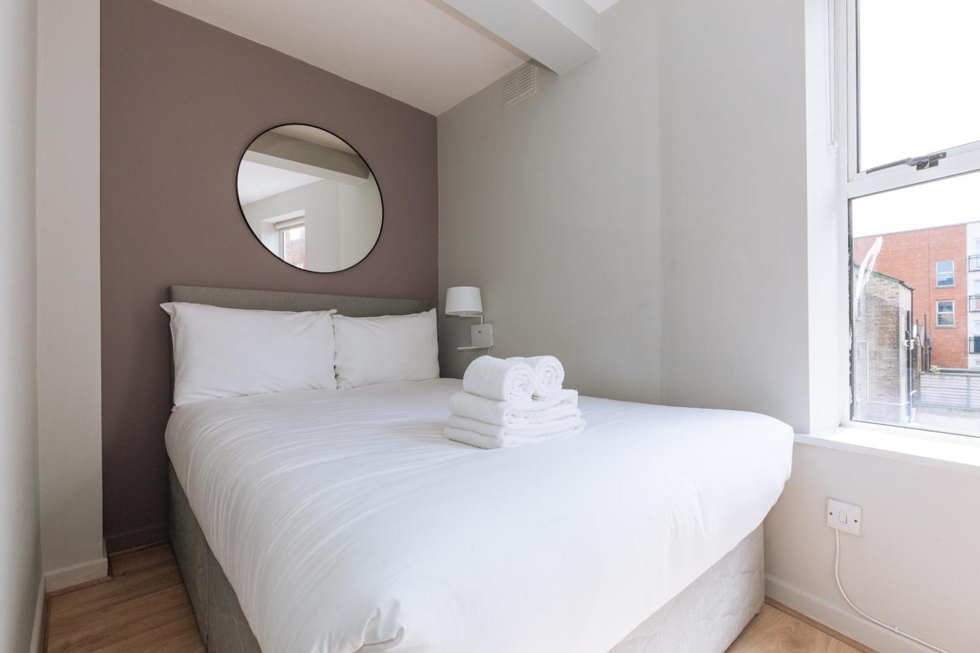 더블린 Relaxing 1Bd Flat With A Roof Terrace - Portobello 아파트 외부 사진
