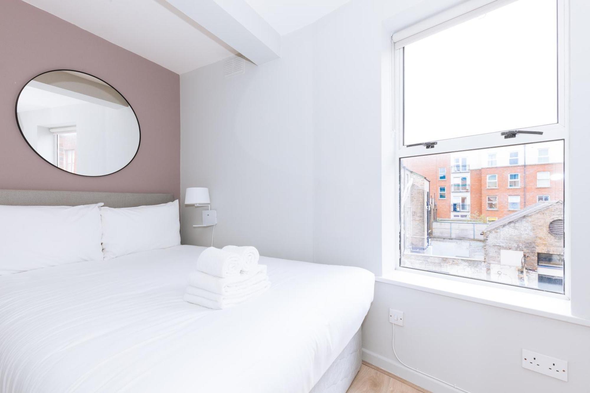 더블린 Relaxing 1Bd Flat With A Roof Terrace - Portobello 아파트 외부 사진